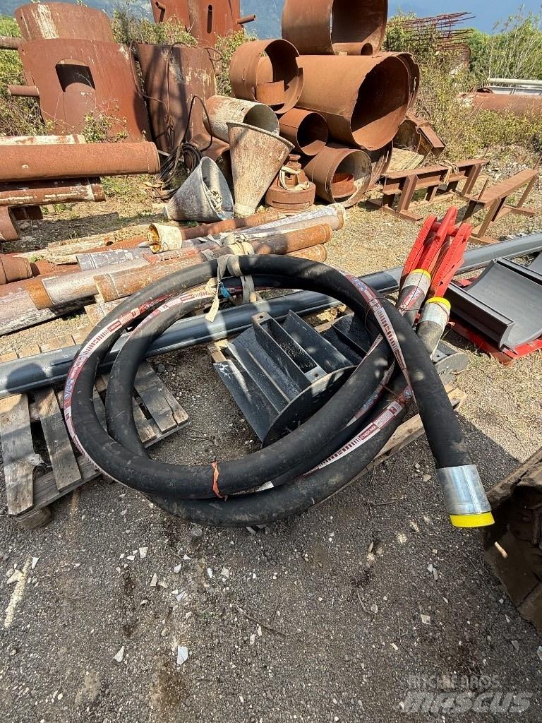 Soilmec R 210 打樁機