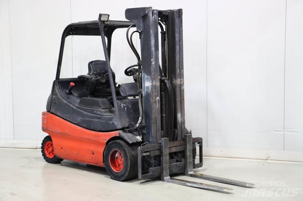 Linde E25-02 電動堆高機