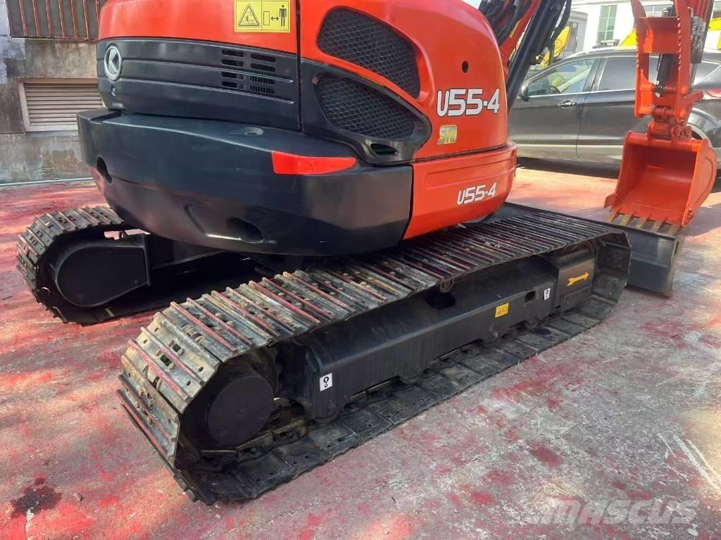 Kubota U 55 小型挖土機/掘鑿機<7t(小型挖掘機)