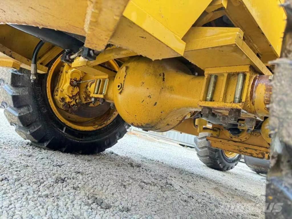 XCMG WZ 30-25 反鏟裝載機