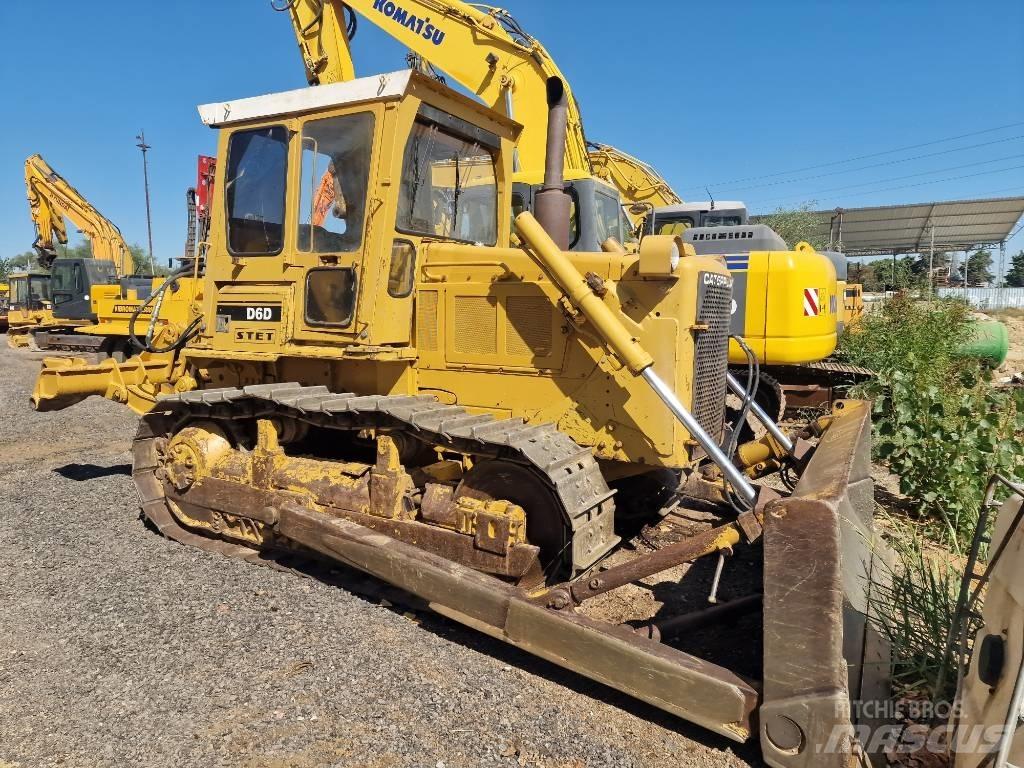 CAT D 6 D 履帶推土機