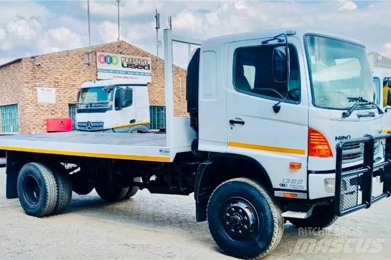 Hino 500 1322 4x4 其他貨車