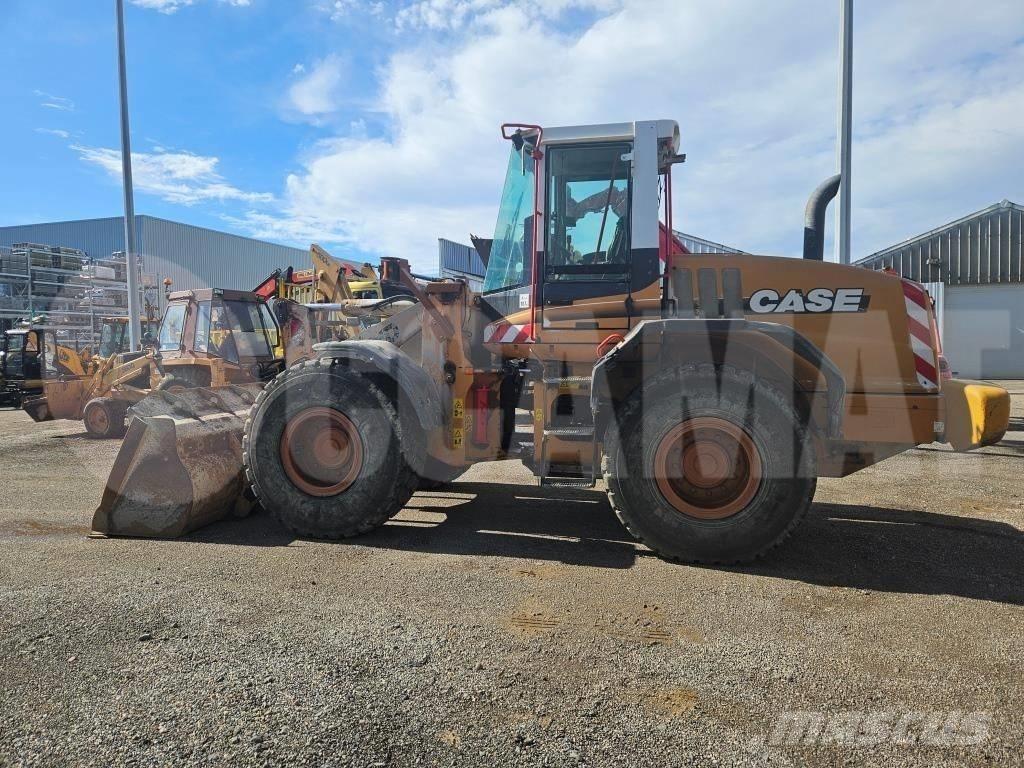 CASE 621 D 輪胎式裝載機