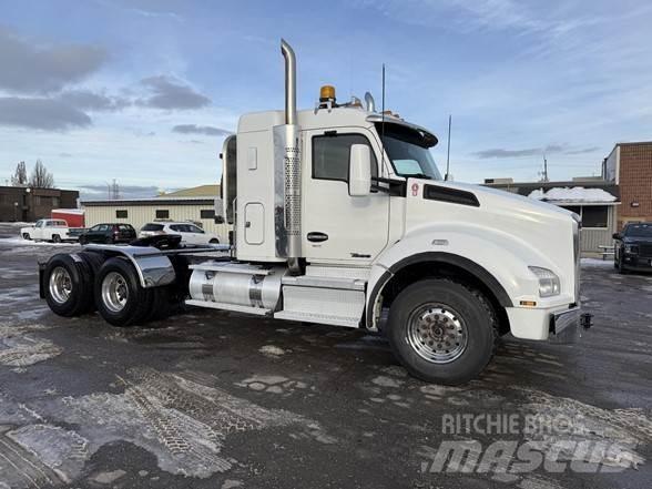 Kenworth T880 曳引機組件
