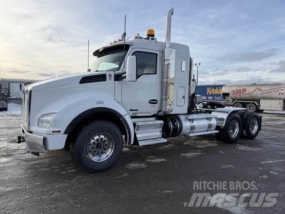 Kenworth T880 曳引機組件
