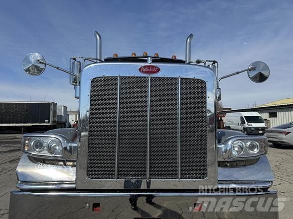 Peterbilt 389 曳引機組件