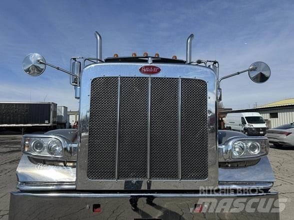 Peterbilt 389 曳引機組件
