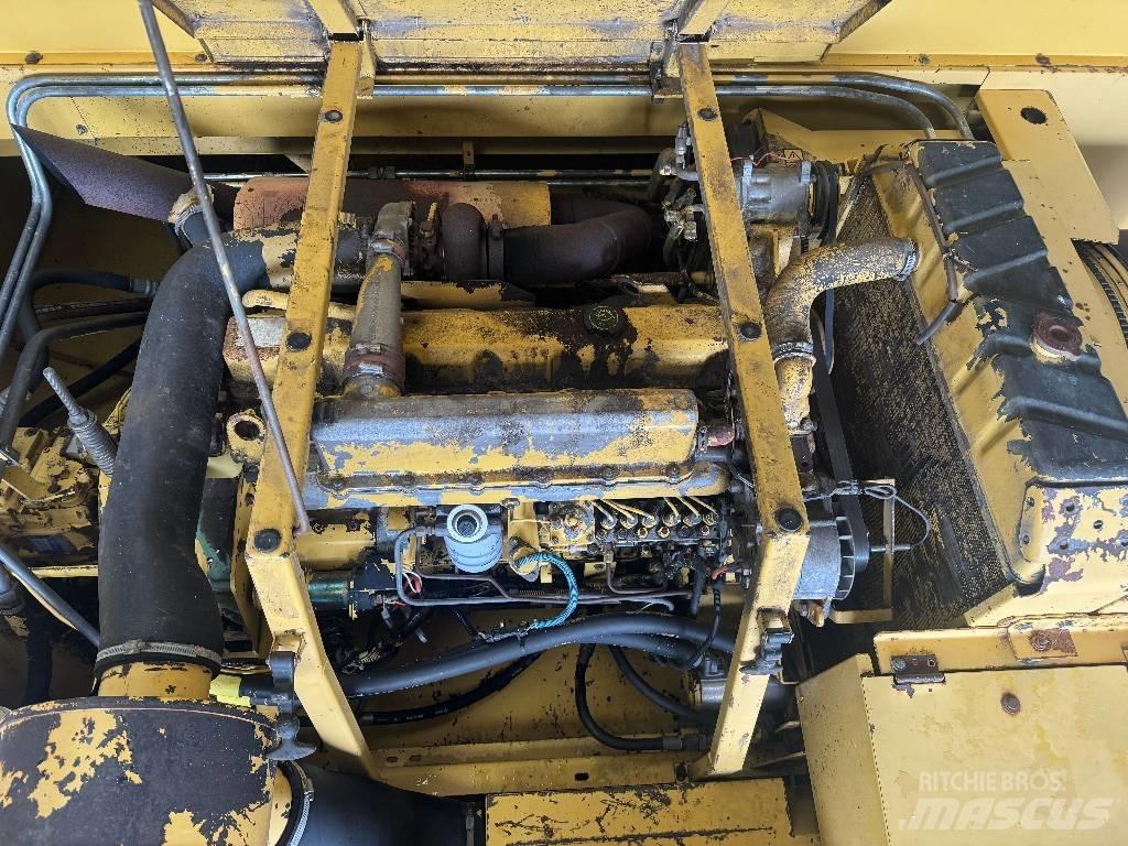 New Holland TX 65 聯合收穫機