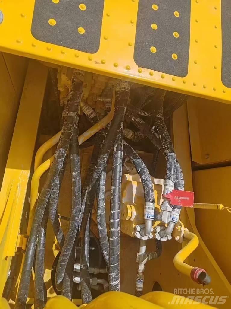 Komatsu 200-8 履帶式 挖土機/掘鑿機/挖掘機