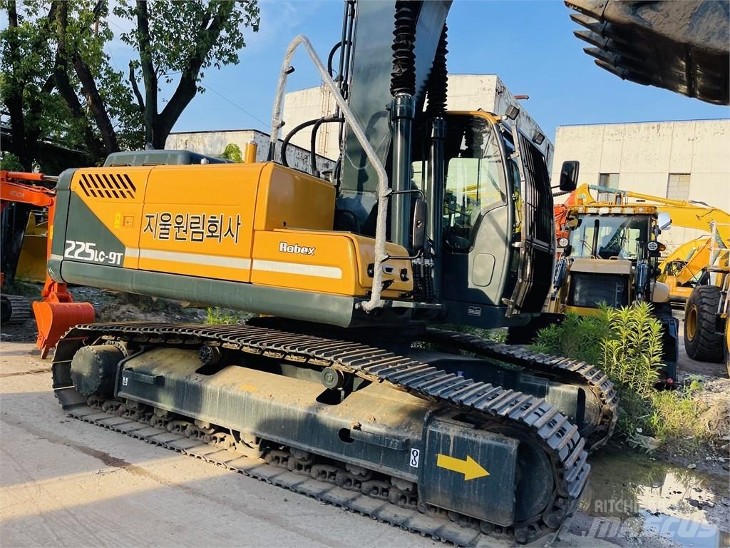Hyundai 225 lc 9t 履帶式 挖土機/掘鑿機/挖掘機