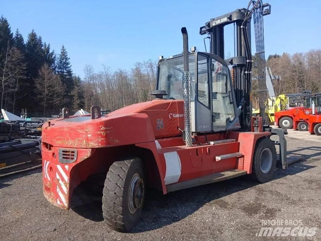 Kalmar DCE160-12 柴油卡車