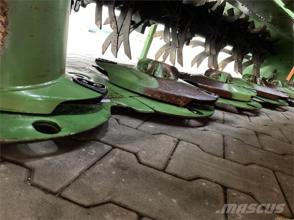 Krone EC F 320 CV 割草劑