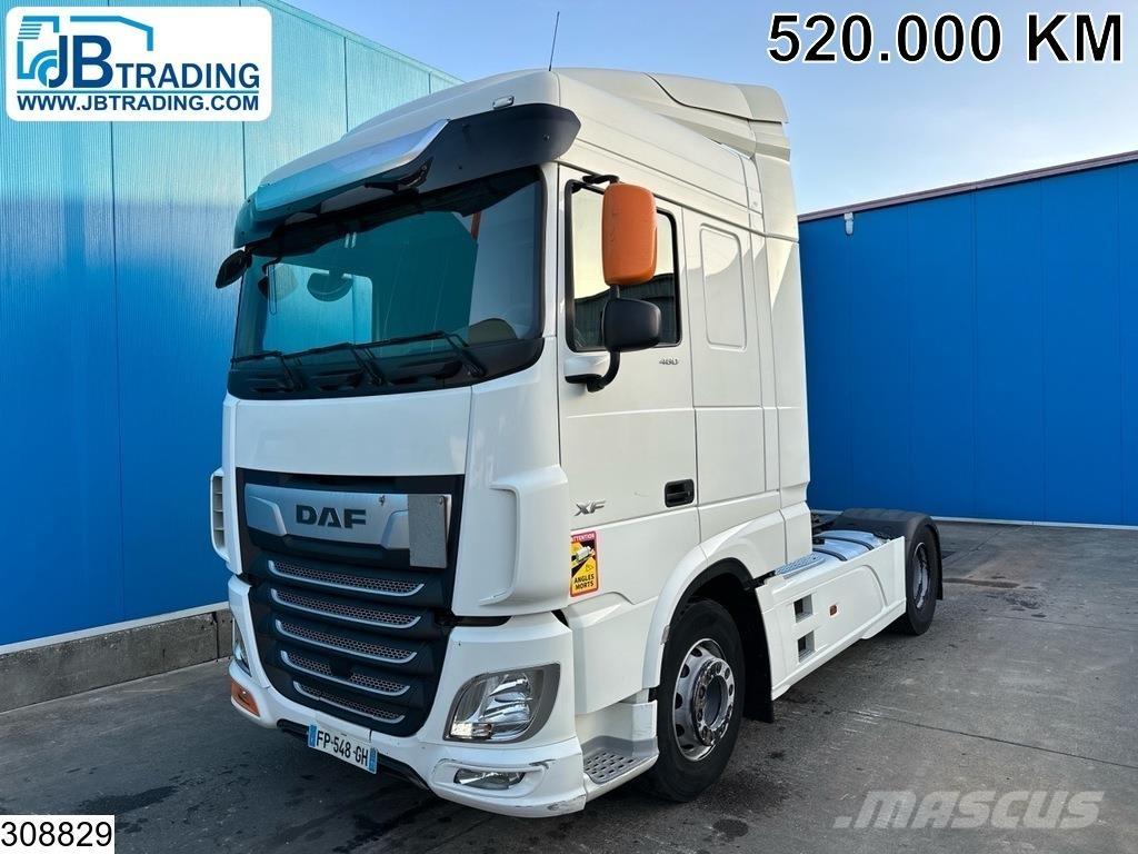 DAF XF 480 EURO 6 曳引機組件