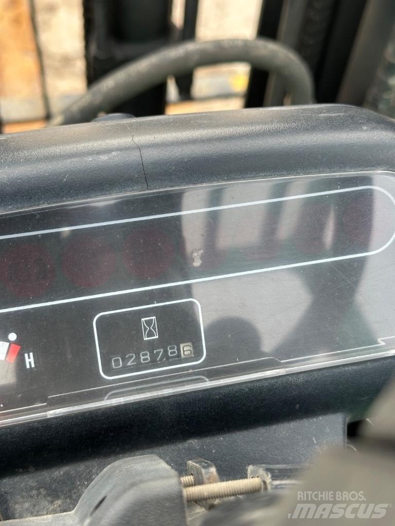 Mitsubishi FG18 液化石油氣LPG卡車