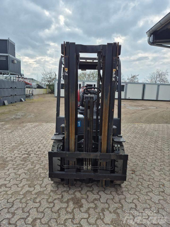 Doosan G 25 P-7 其他