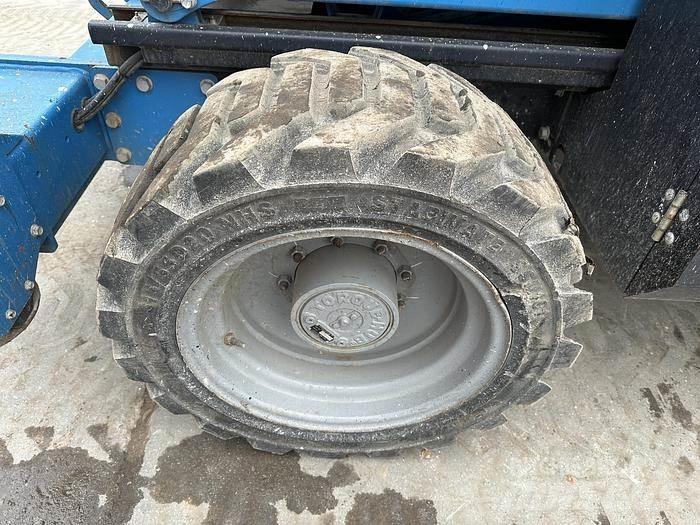 Genie GS5390RT 剪式升降機