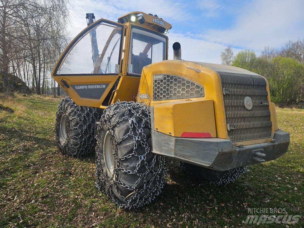 Sampo HR 46 收穫機