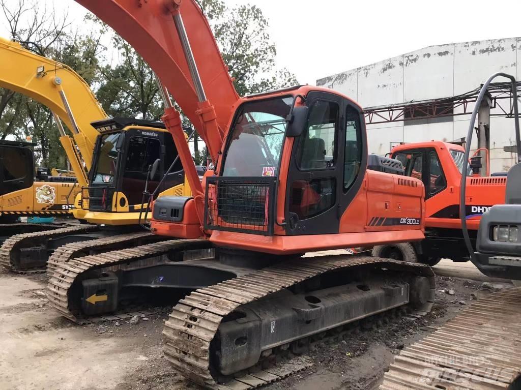 Doosan dx300 履帶式 挖土機/掘鑿機/挖掘機
