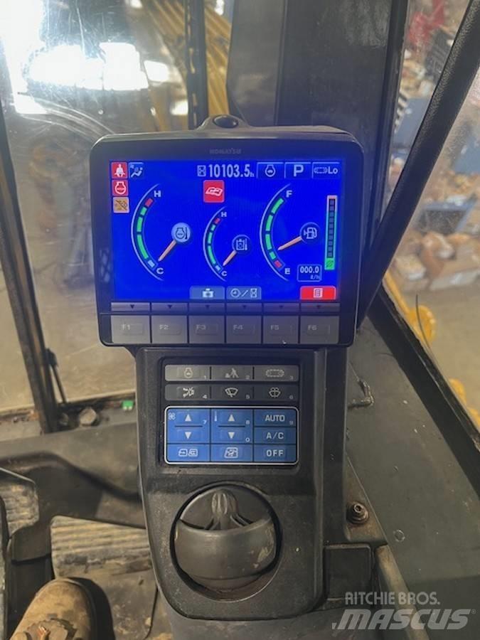 Komatsu PC210LL-10 鉗式裝載機
