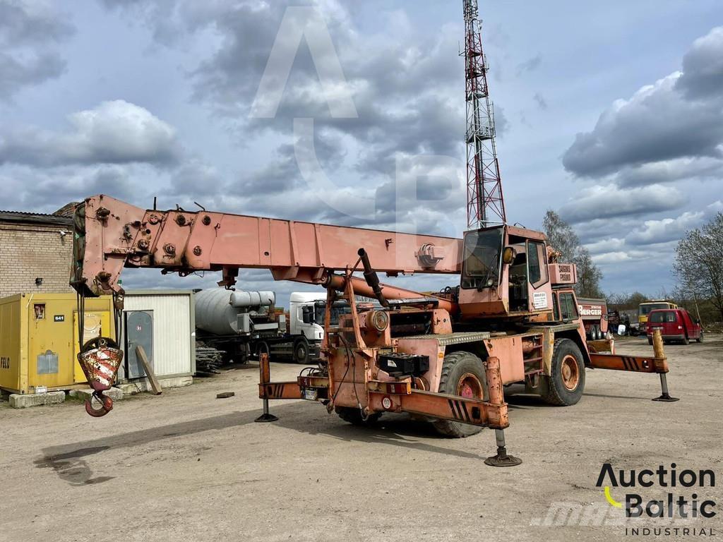 Grove AT 633 B 起重機卡車