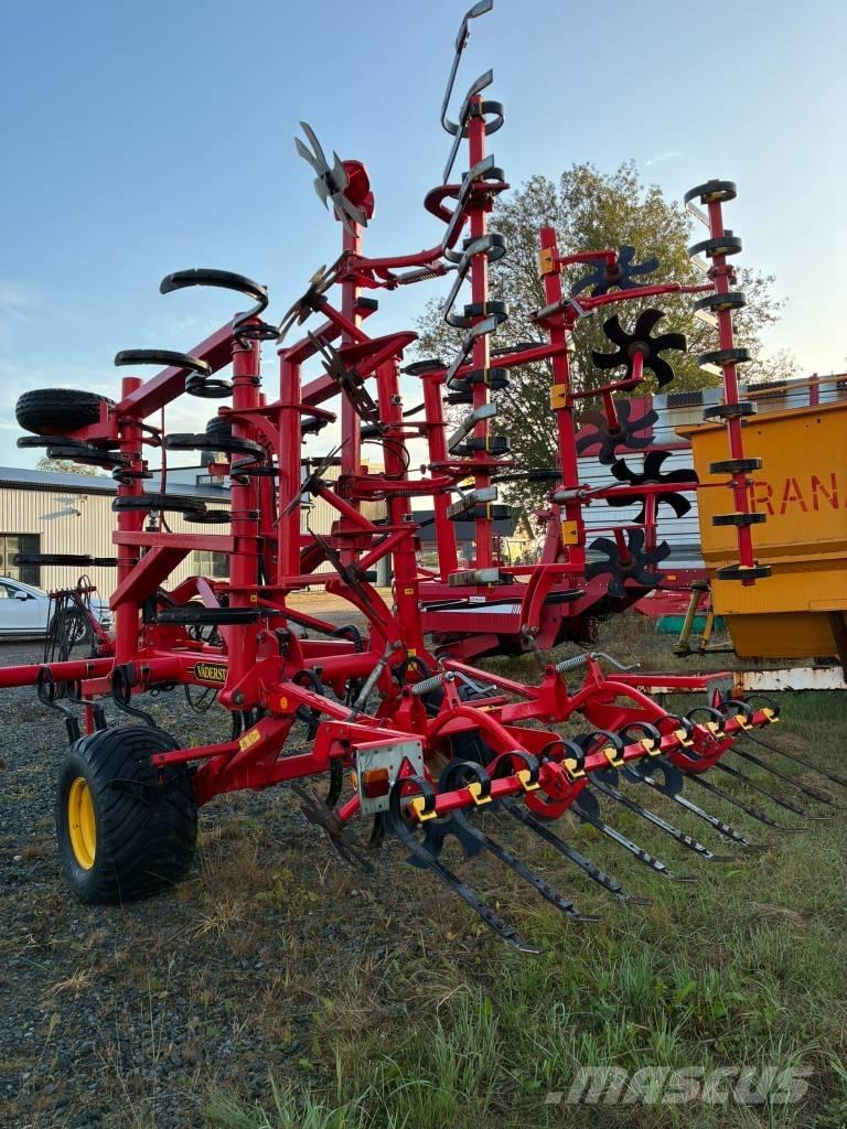 Väderstad Swift 560 中耕管理機