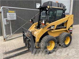 CAT 248B High Flow 滑移轉向裝載機