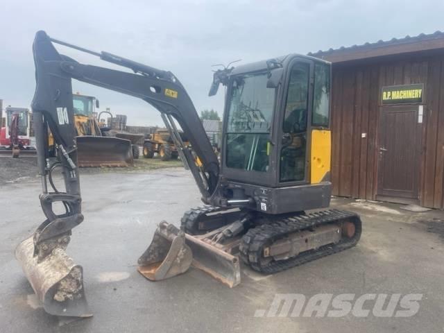Volvo ECR 25 D 小型挖土機/掘鑿機<7t(小型挖掘機)