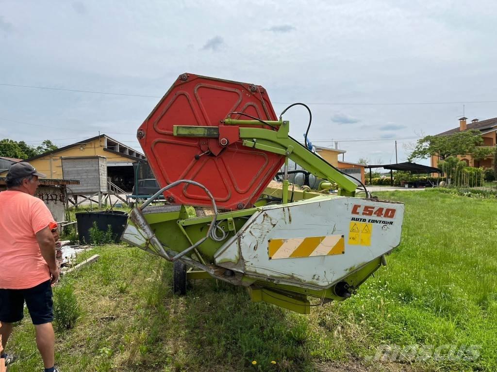 CLAAS C 540 聯合收割機頭