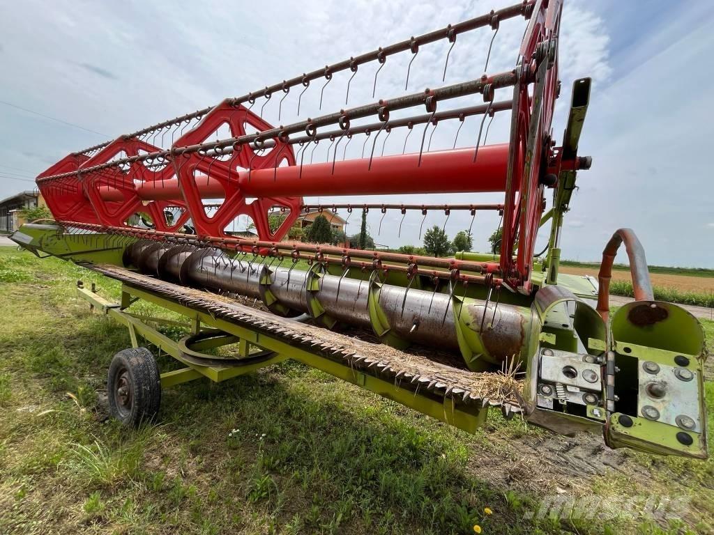 CLAAS C 540 聯合收割機頭
