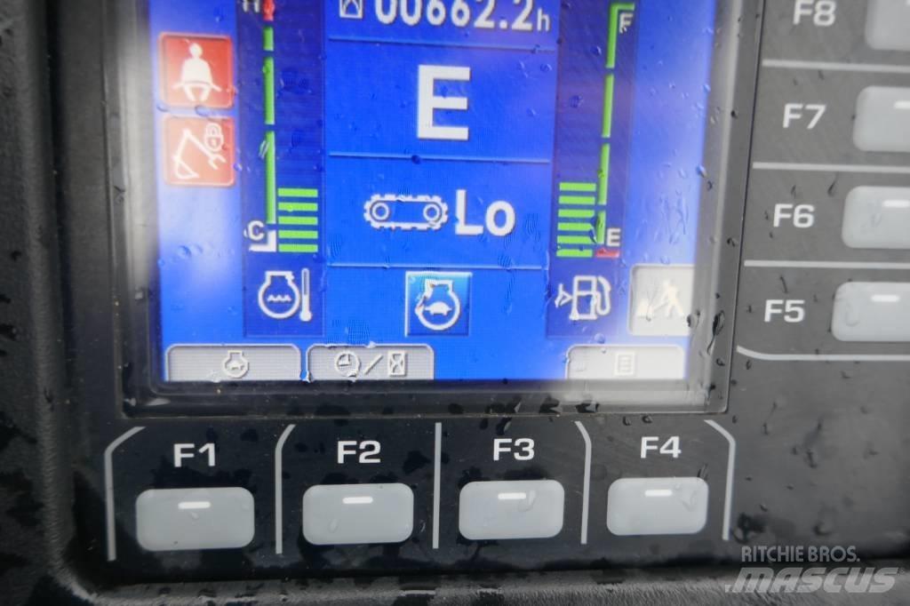 Komatsu PC30MR-5 小型挖土機/掘鑿機<7t(小型挖掘機)
