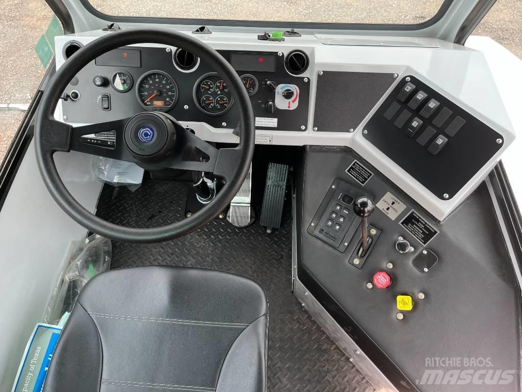 Capacity TJ5000 DOT 終端式曳引機
