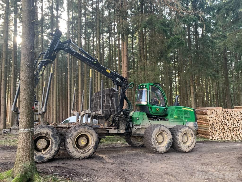 John Deere 1910G 集運機