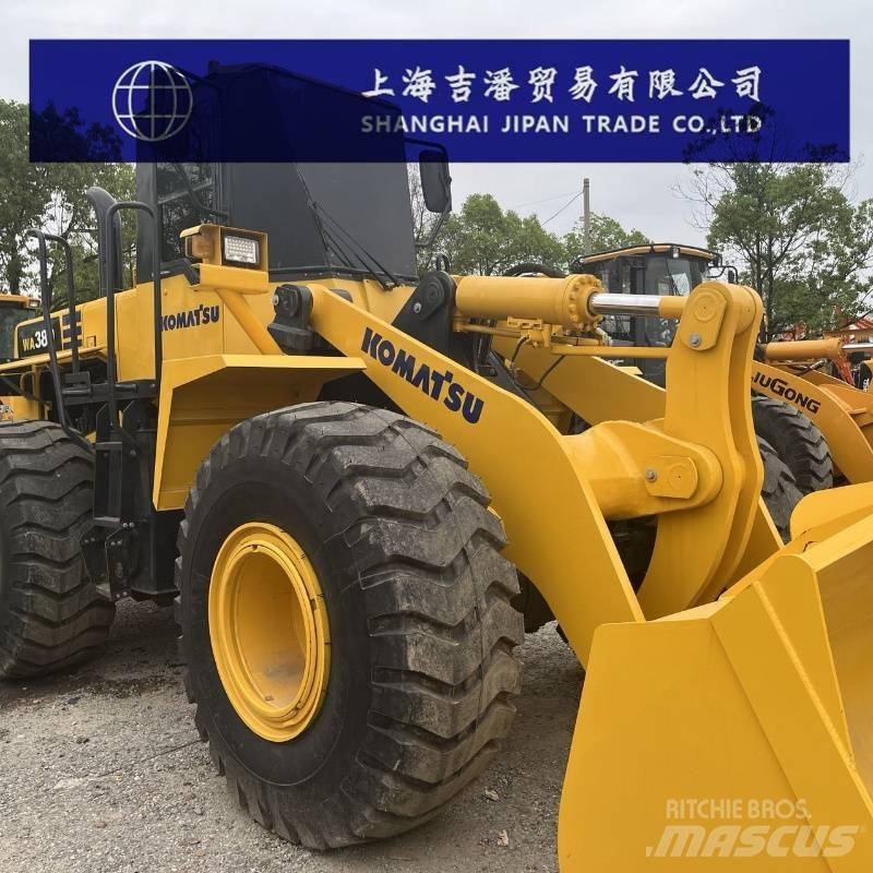 Komatsu WA 380 輪胎式裝載機