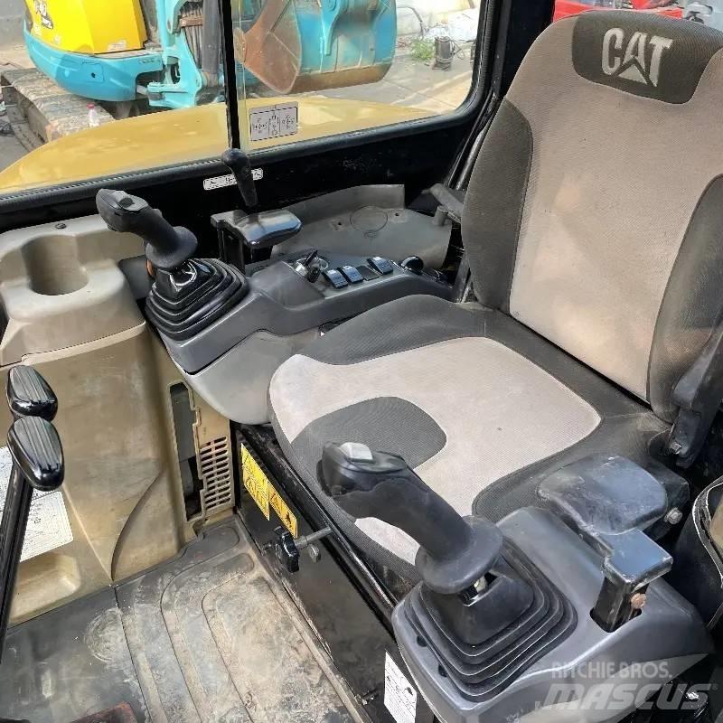 CAT 303.5 C CR 小型挖土機/掘鑿機<7t(小型挖掘機)