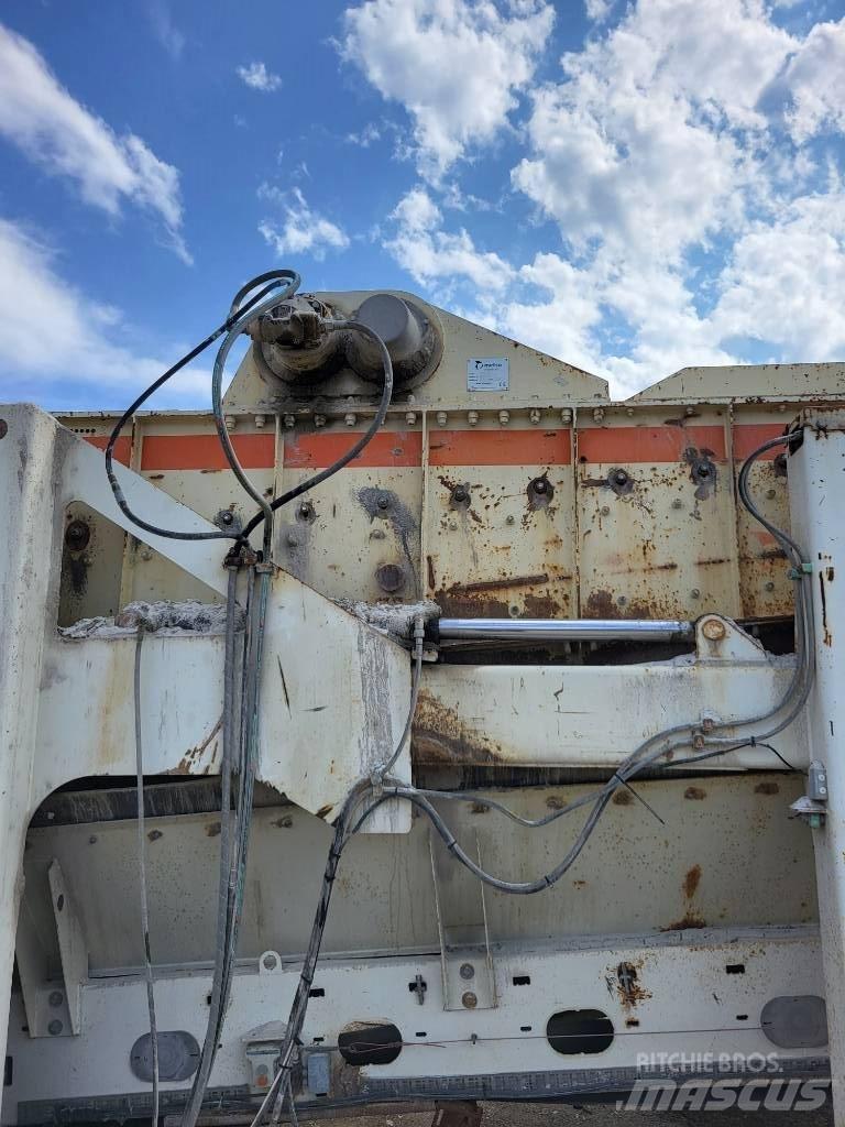 Metso LT 300 GPB 移動式壓碎機