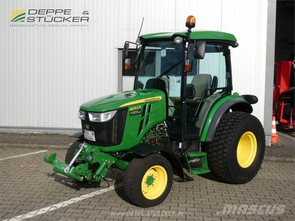 John Deere 4052R 小型曳引機