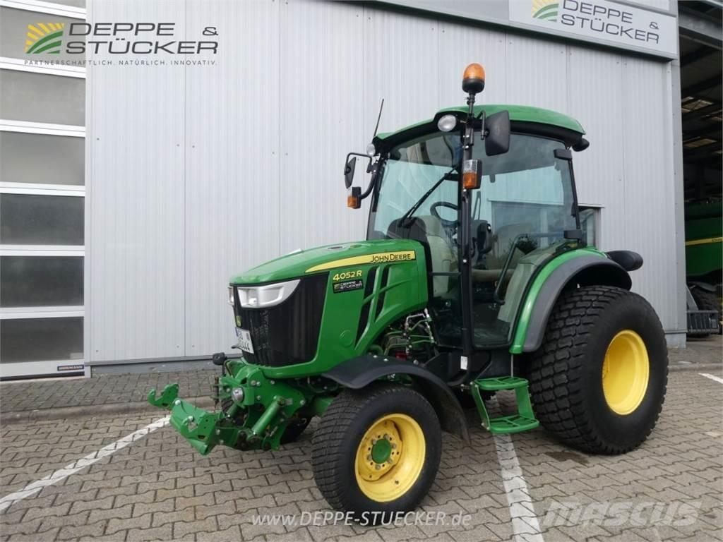 John Deere 4052R 小型曳引機
