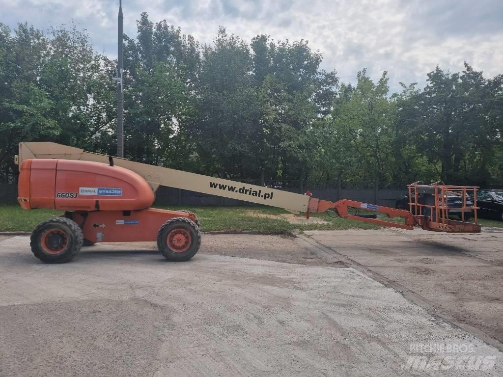 JLG 660 SJ 伸縮臂高空作業車