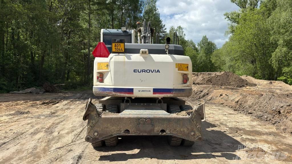 Komatsu PW 148-8 旋轉式挖土機/掘鑿機/挖掘機