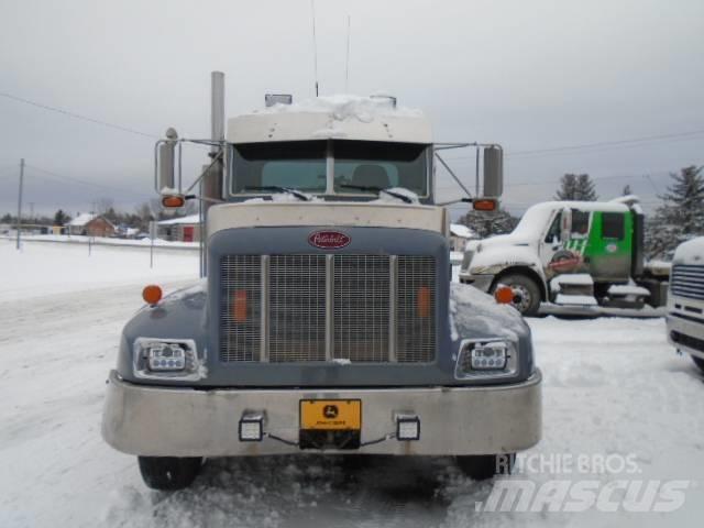Peterbilt 330 救援車