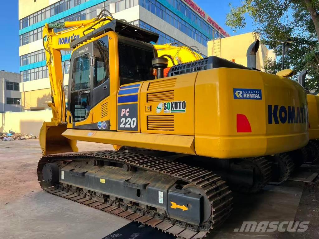 Komatsu PC 220-8 小型挖土機/掘鑿機<7t(小型挖掘機)