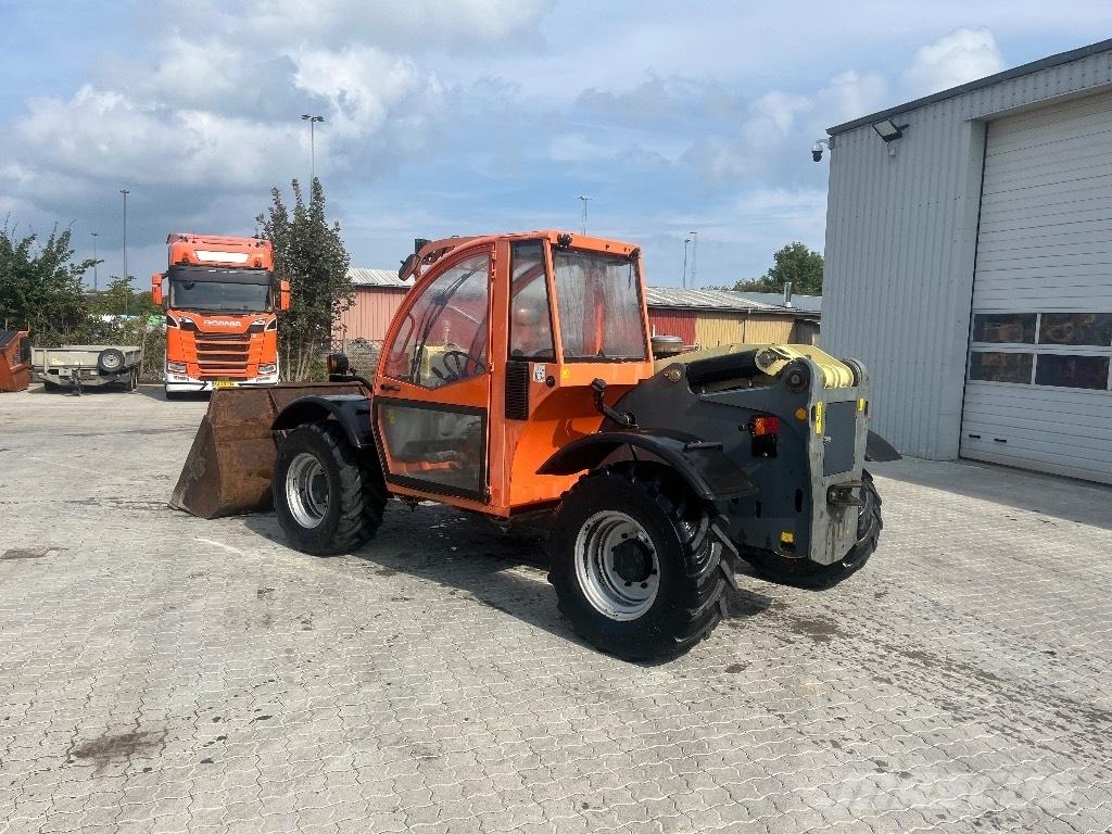 JLG 307 農業用伸縮臂裝載機
