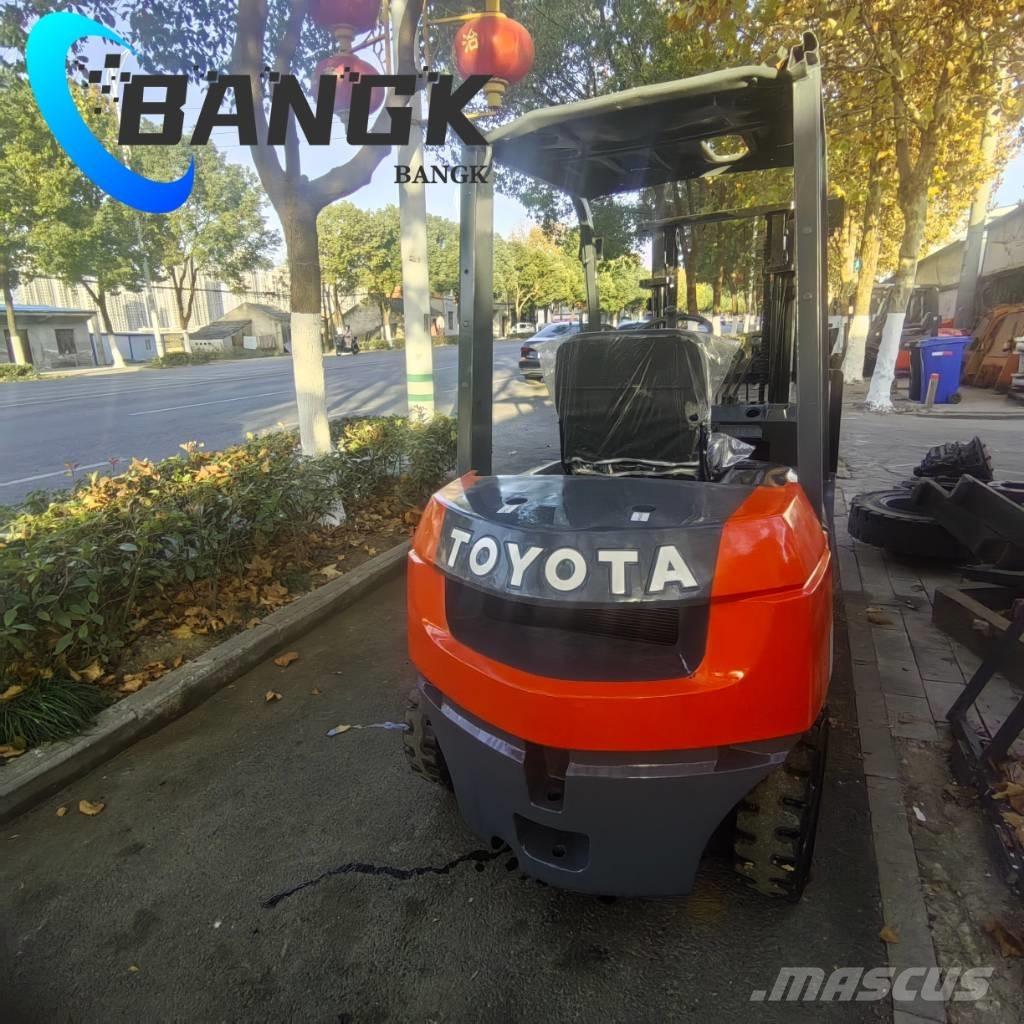 Toyota 8 F 30 柴油卡車