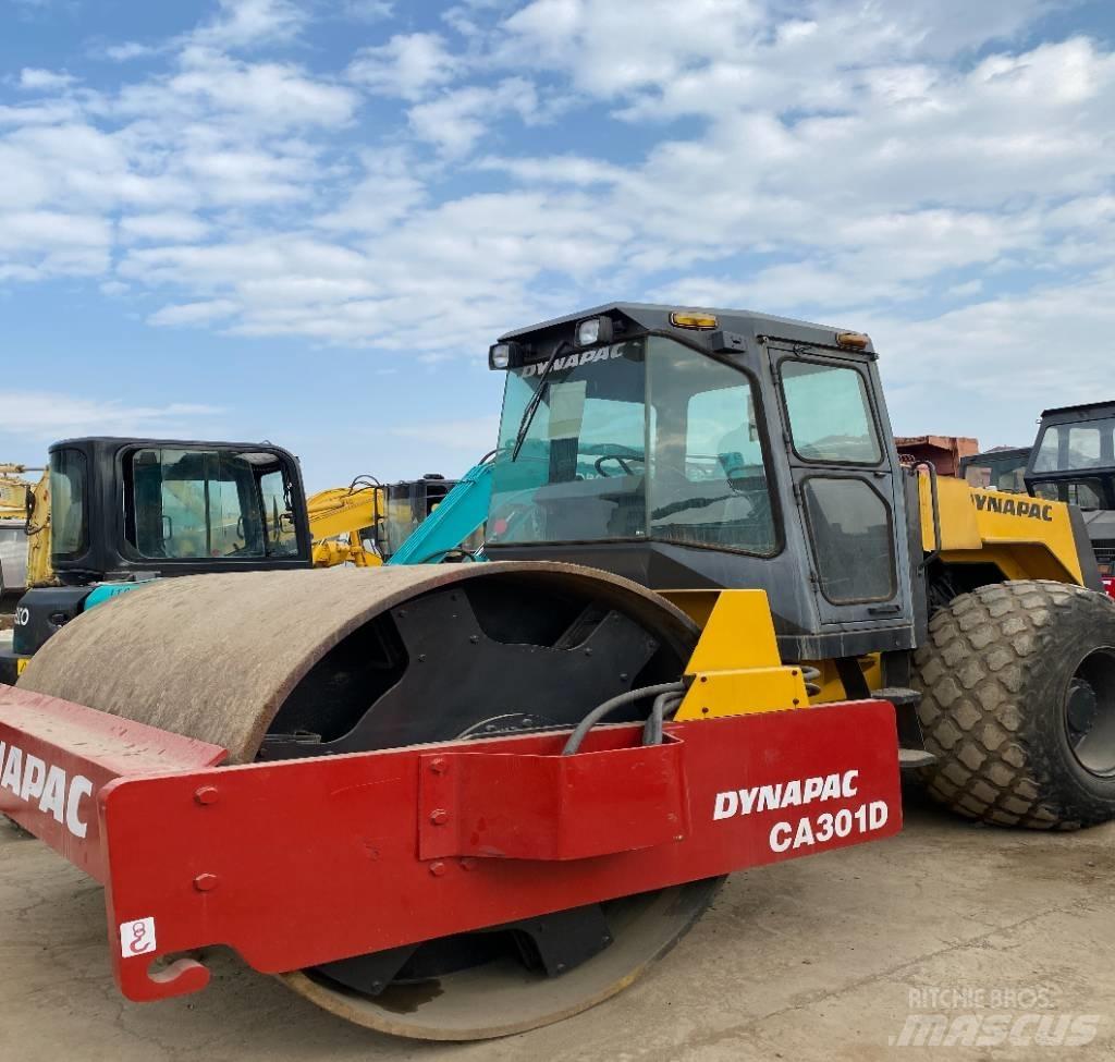 Dynapac CA 301 D 單輪滾壓機