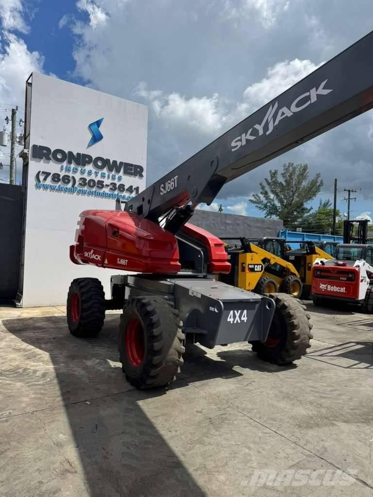 SkyJack SJ 66 T 曲臂高空作業車