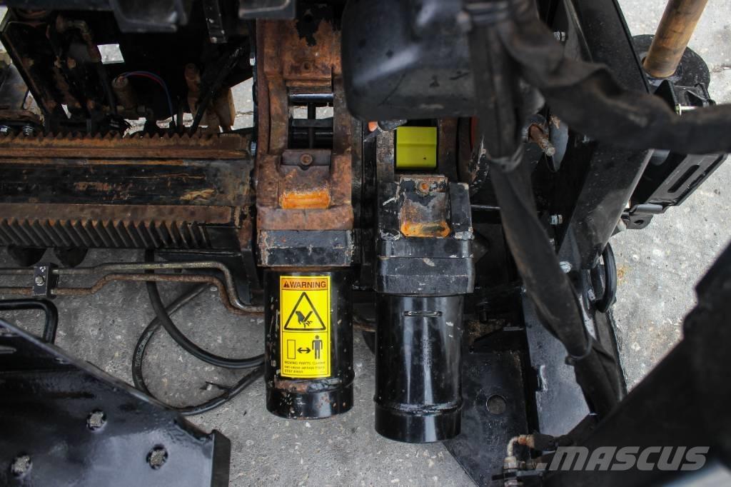 Ditch Witch JT20 水平/臥式定向鑽機設備