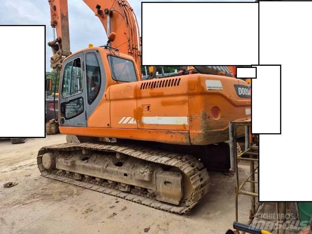 Doosan DX 220 LC-9 中型挖土機/掘鑿機/挖掘機 7t-12t