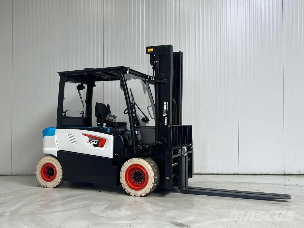 Bobcat B50XC-7 電動堆高機