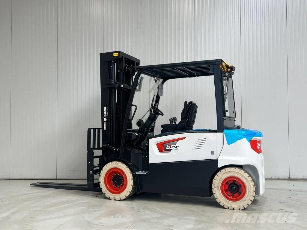 Bobcat B50XC-7 電動堆高機