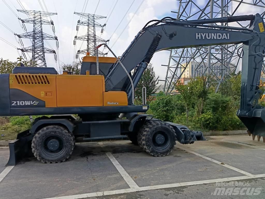 Hyundai R210W 旋轉式挖土機/掘鑿機/挖掘機
